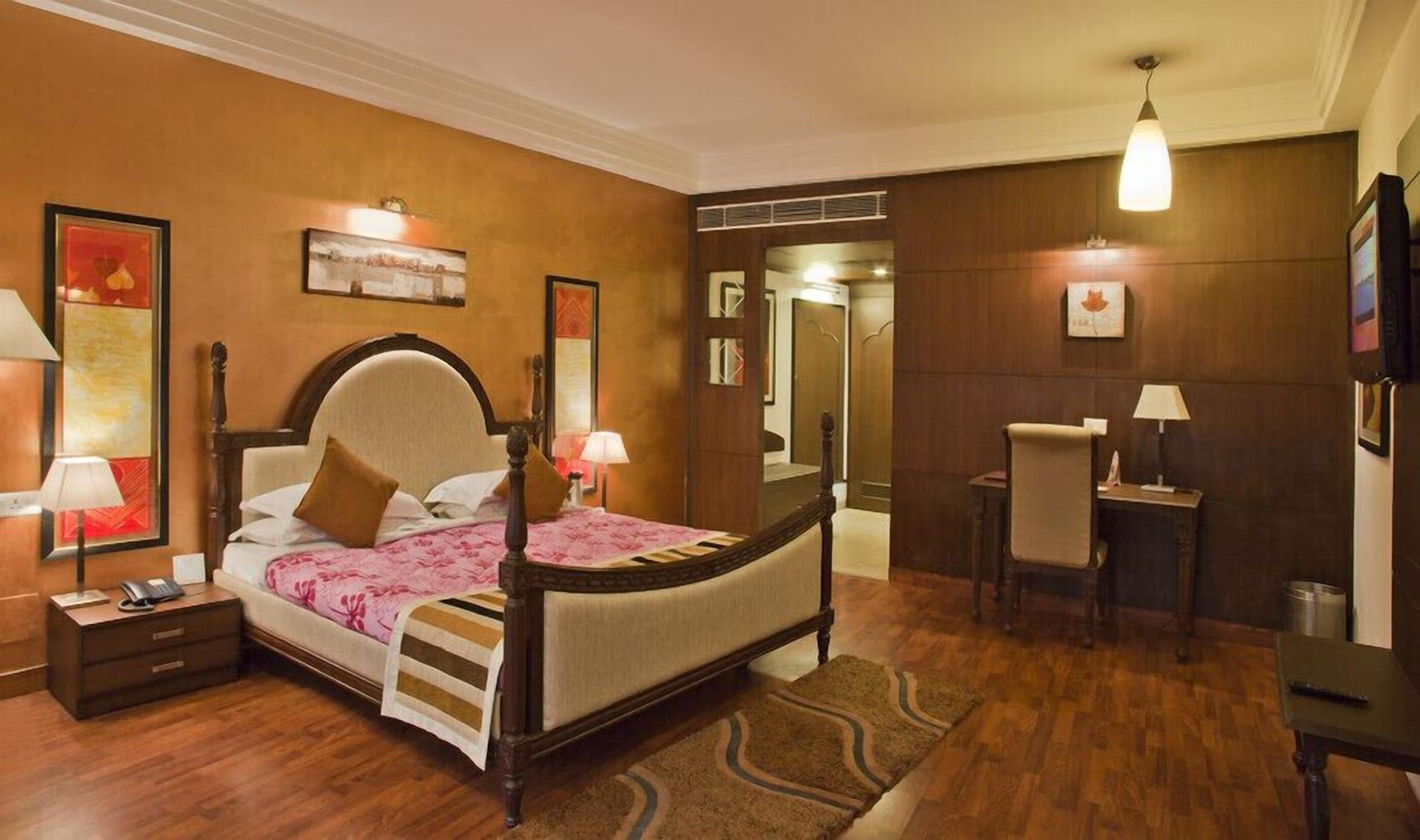 Hotel K C Residency Vaishnodevi Katra  Exterior foto