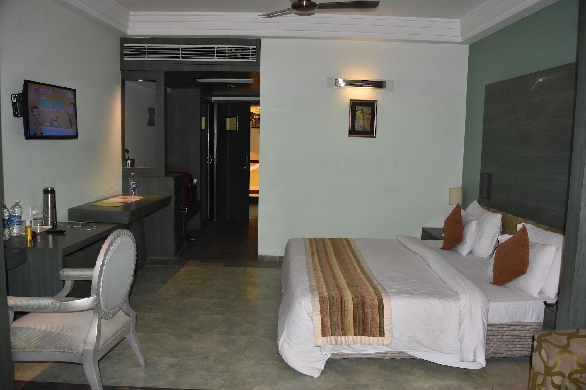 Hotel K C Residency Vaishnodevi Katra  Exterior foto