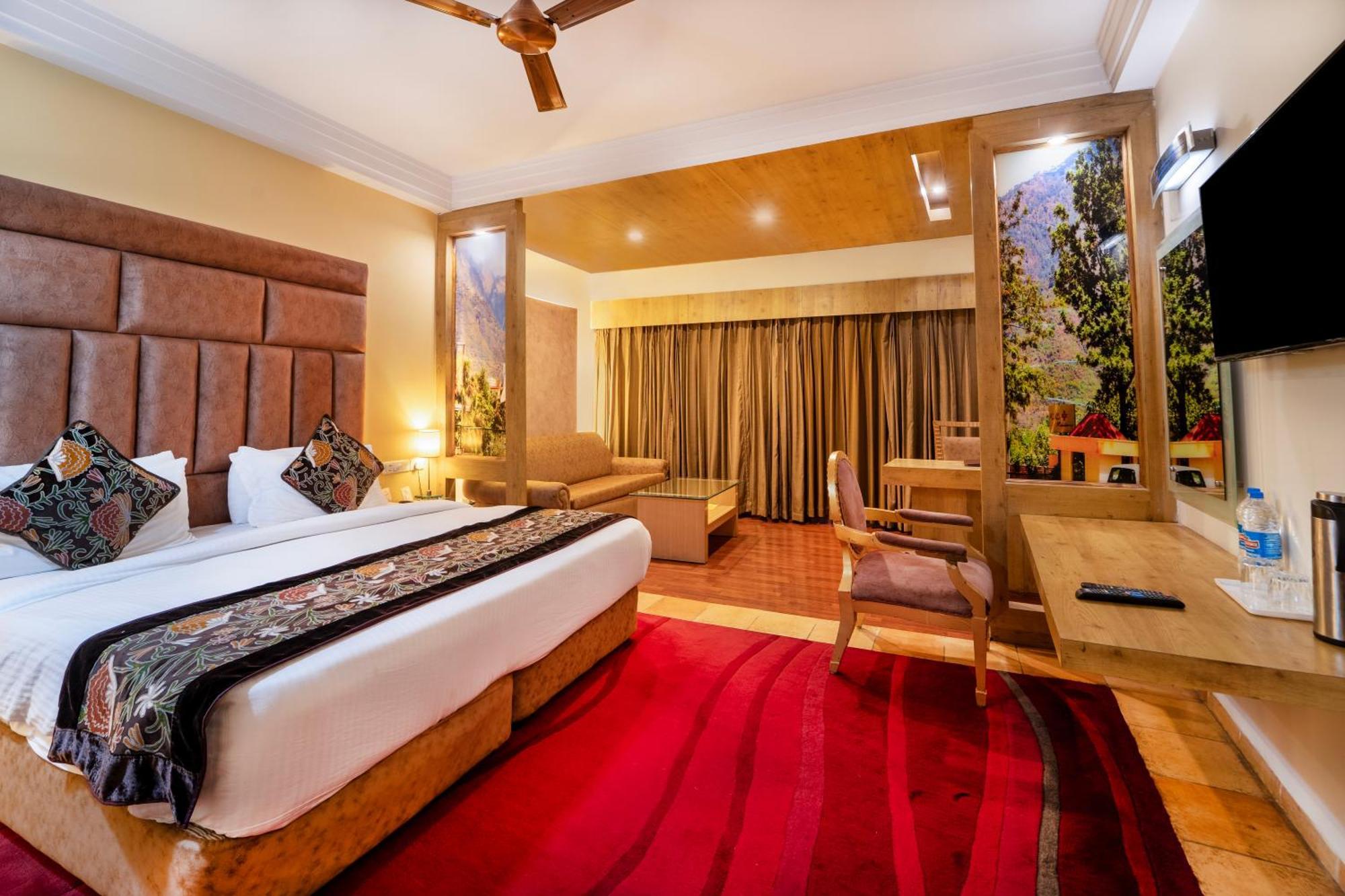 Hotel K C Residency Vaishnodevi Katra  Exterior foto