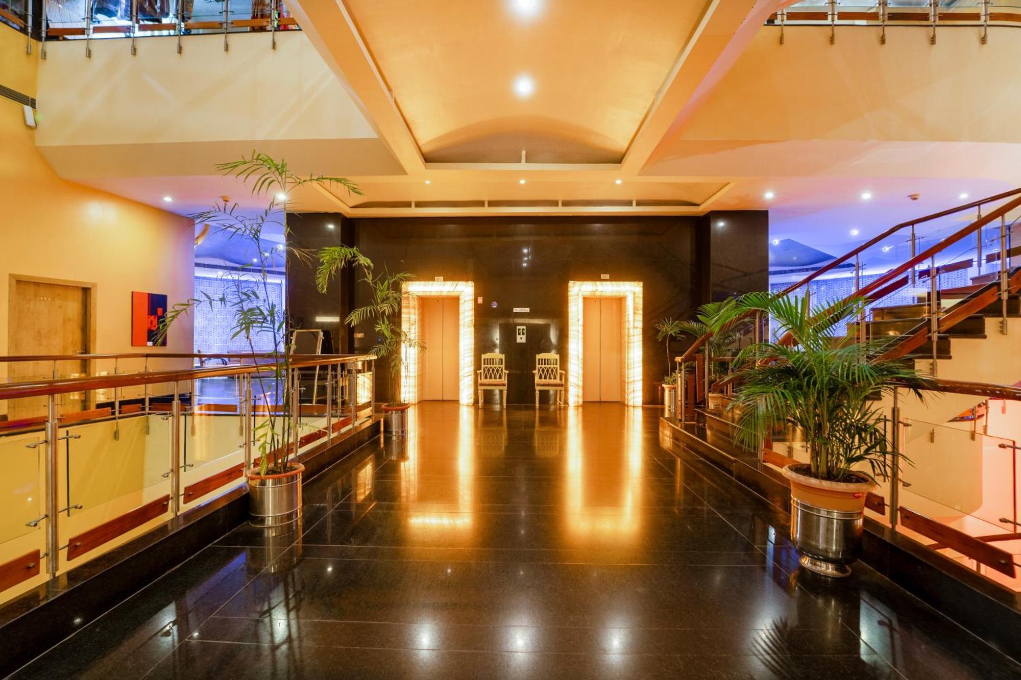 Hotel K C Residency Vaishnodevi Katra  Exterior foto