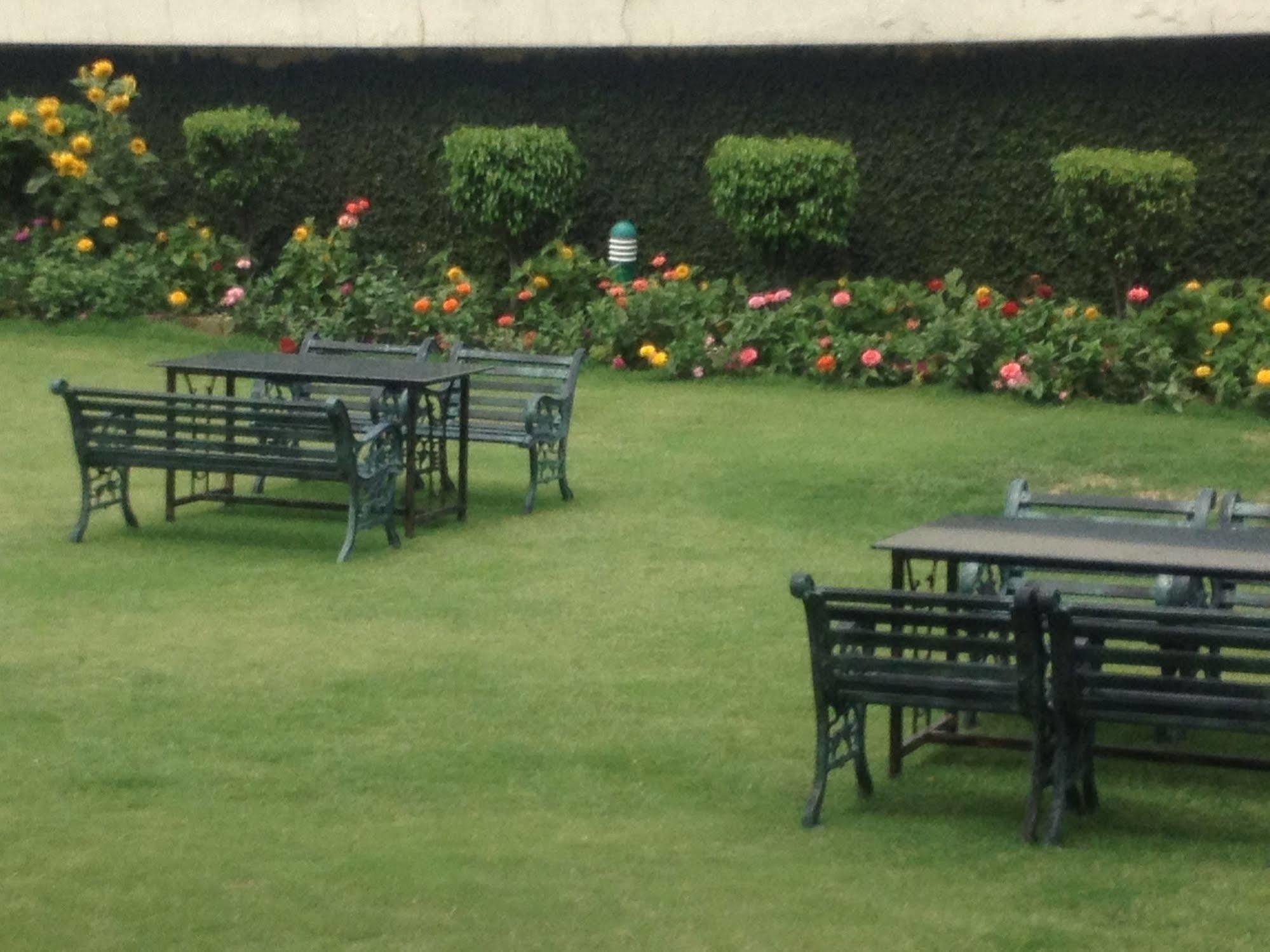 Hotel K C Residency Vaishnodevi Katra  Exterior foto